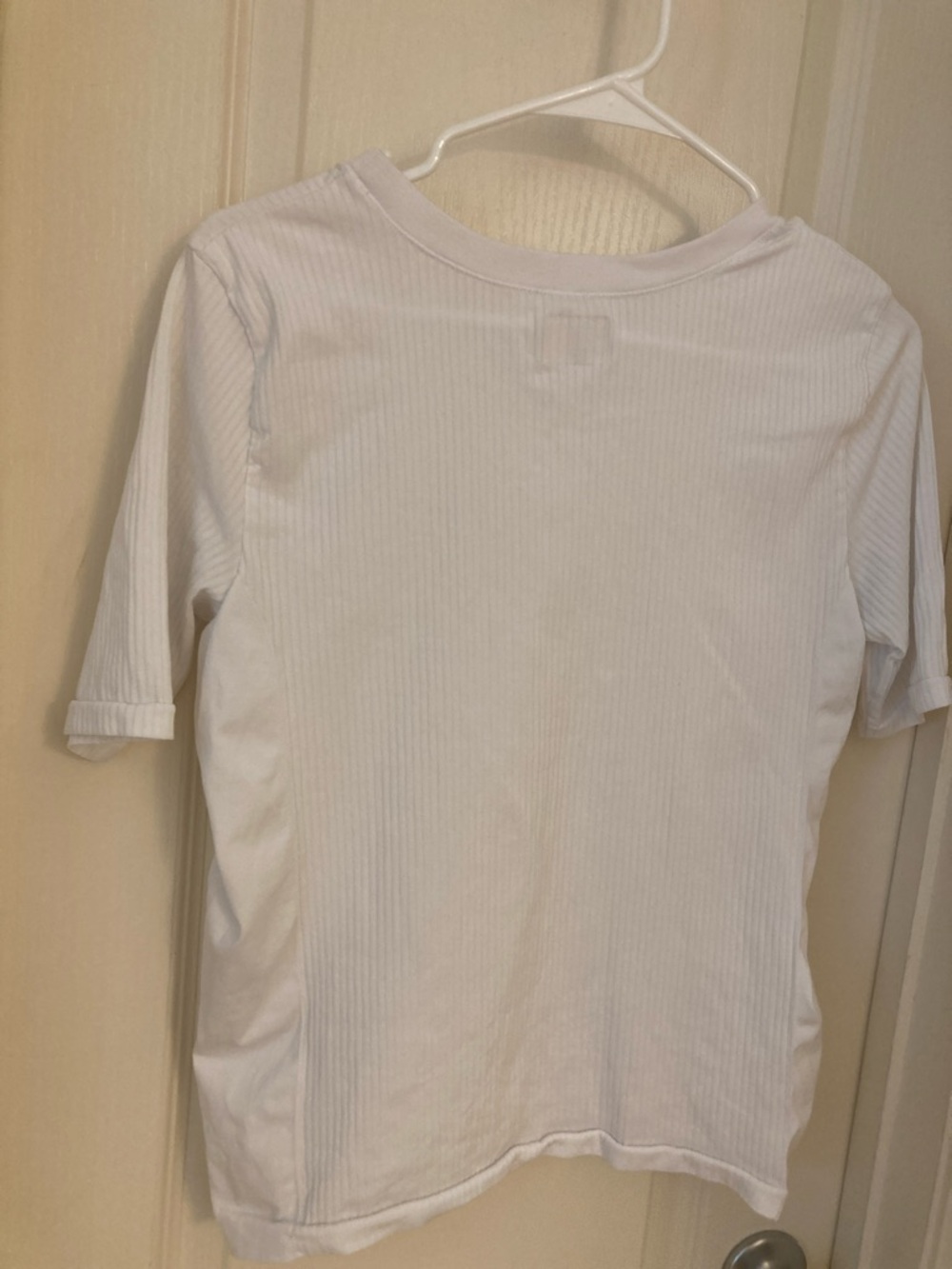Classic Ribbed White Short-Sleeve Tee - Picture 8 of 9